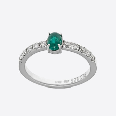 Anillo Rafael Torres con esmeralda y brillantes en oro blanco