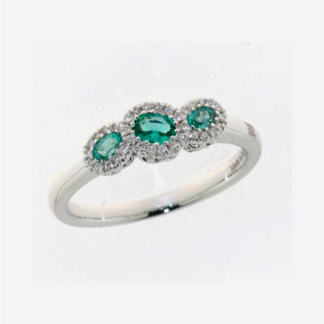 Anillo Davite & Delucchi con esmeraldas y diamantes en oro blanco