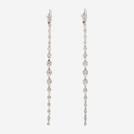 Pendientes Davite & Delucchi con brillantes en oro blanco