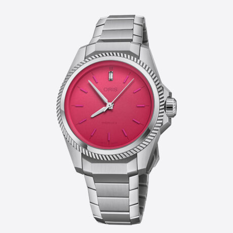 ORIS PROPILOT X MISS PIGGY EDITION