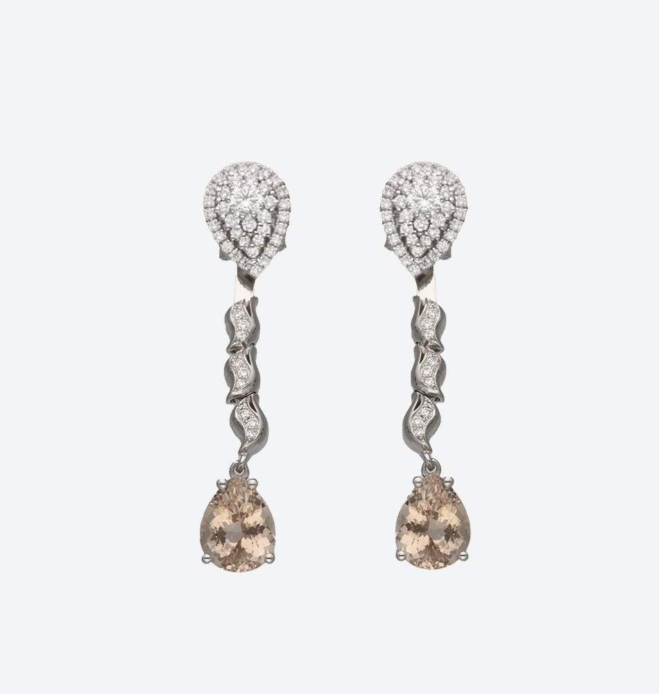 Pendientes Rafael Torres colección Naturaleza. Hojas con opción de colgantes desmontables formados por una cascada de hojas mini con brillantes (24b-0.14ct, E-F/VVS-VS1)y 2 turmalinas melocotón también desmontables, talla pera (2-4,65ct). Pendientes Hojas R/740167-3375€+colgantes Hojas mini R/320163-2950€. Importe total pendientes completos: 6235E