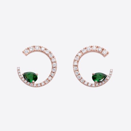 Pendientes Gold&Roses colección Sasa con brillantes (0.60ct) y 2 tsavoritas talla pera (0.80ct) en oro rosa